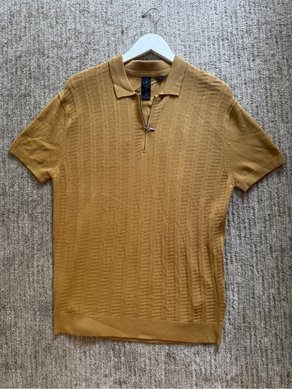 NWT Soulstar Short-Sleeve Zipper-Front Khaki Knit Polo